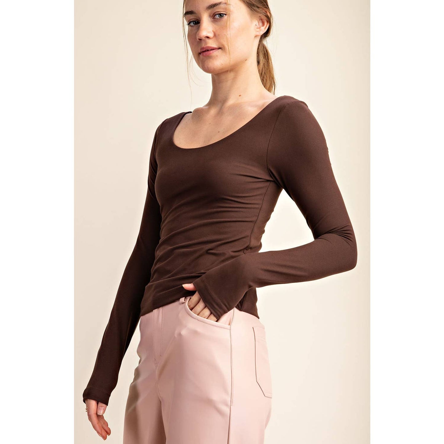 Round neck top