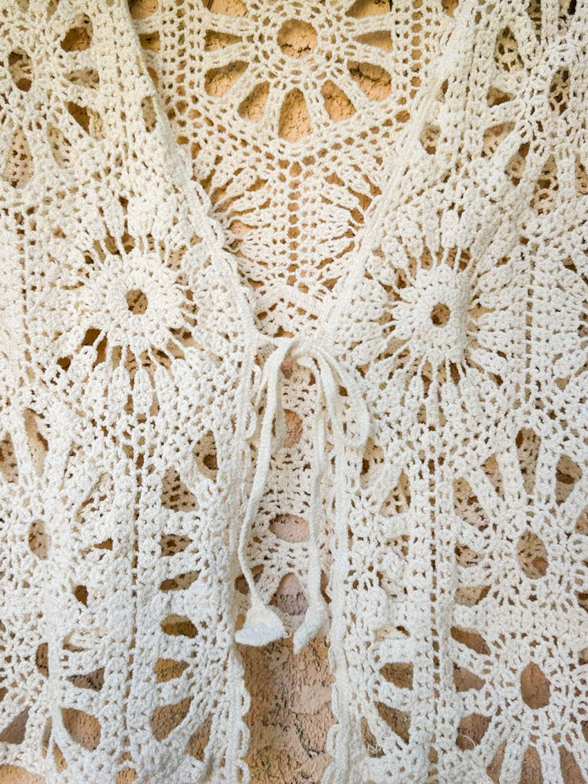 Ivory Unique Floral Open Front Long Sleeve Crochet Cardigan