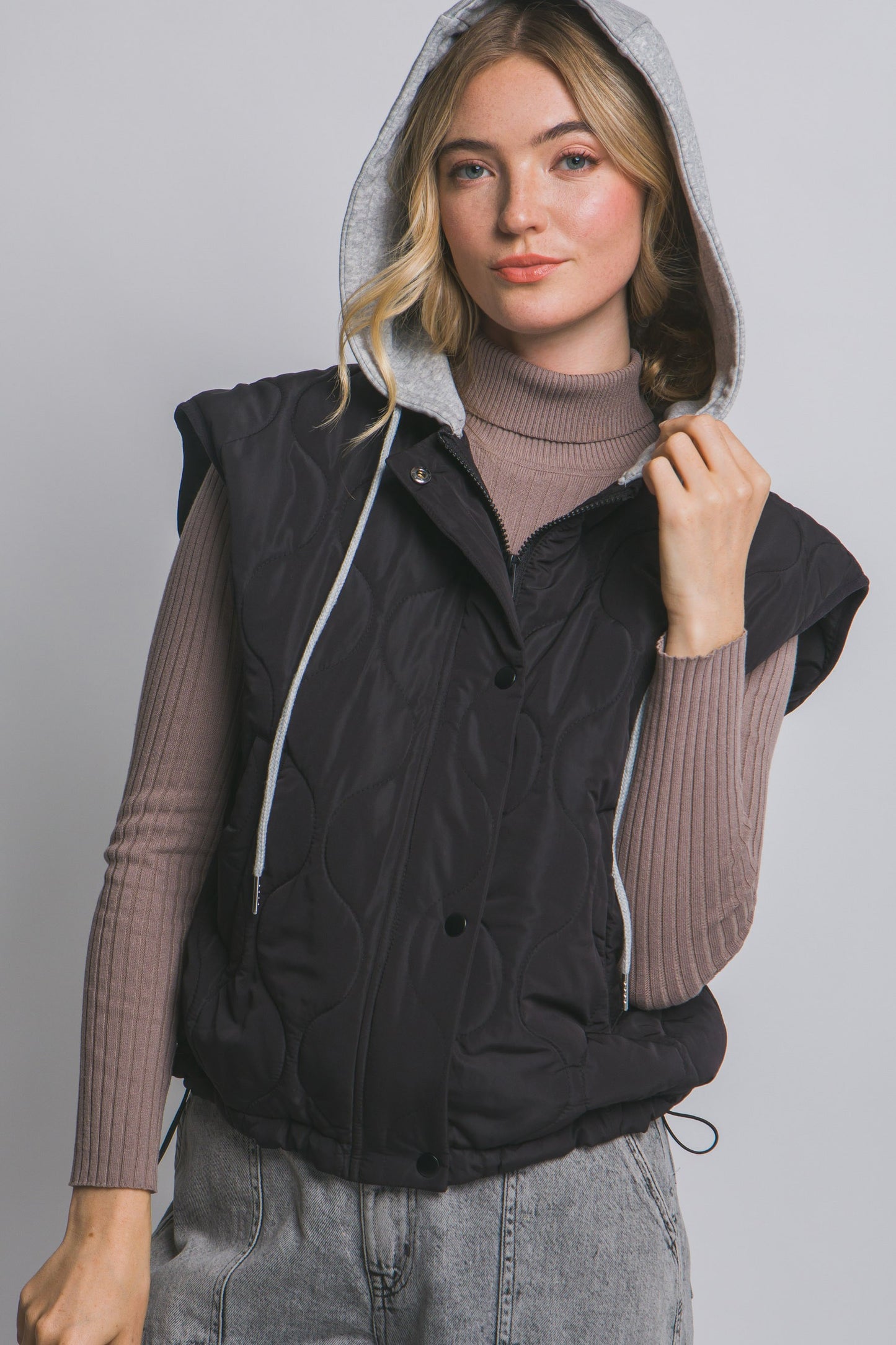Avenue Vest