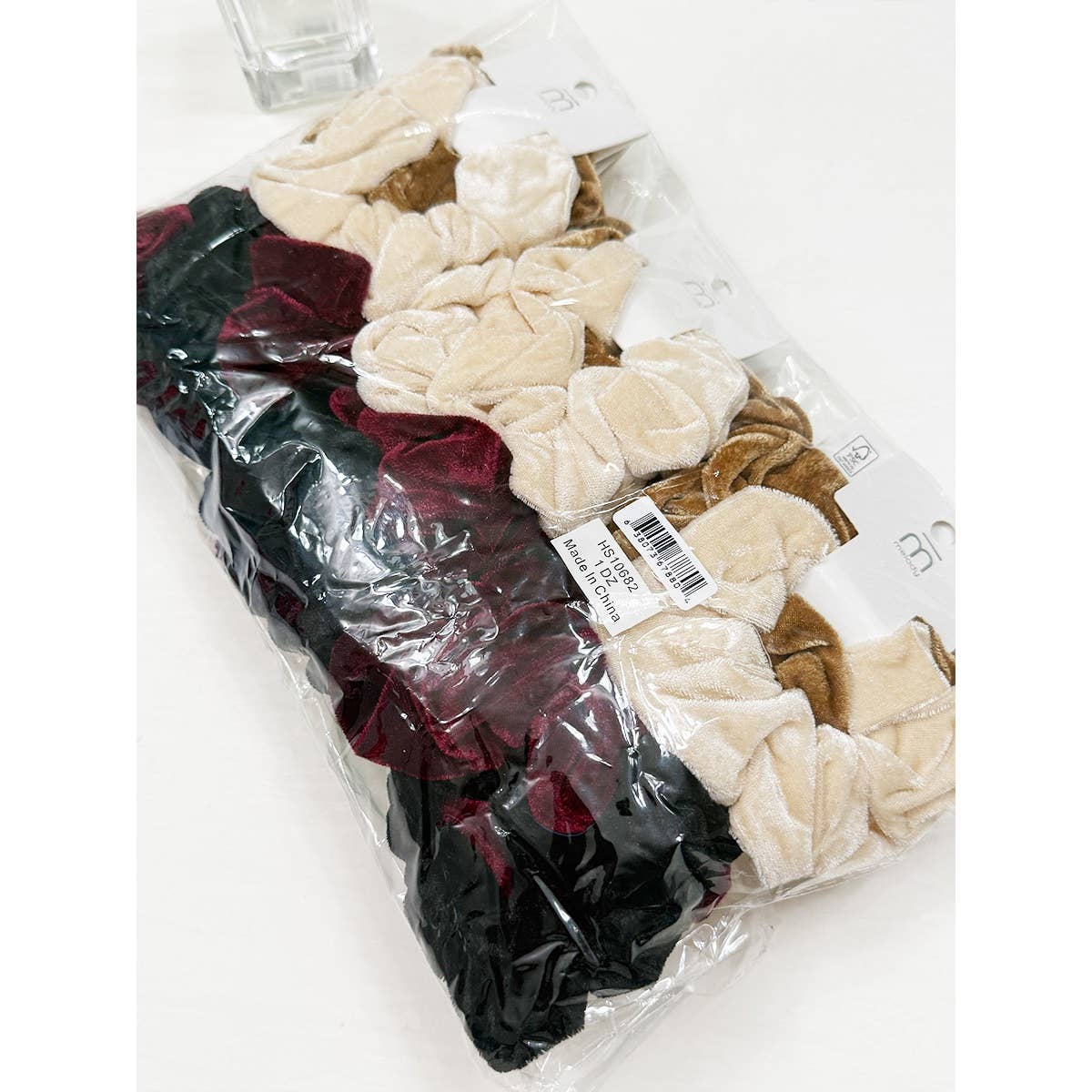 Velvet DUO Soft Textured Scrunchie