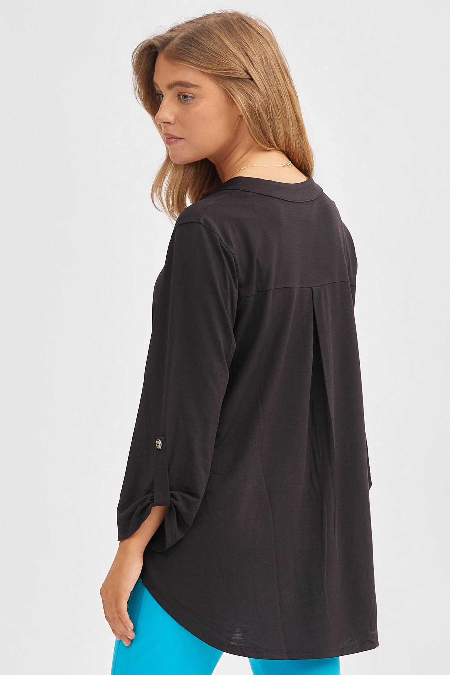 Signature Mandarin Collar 3/4 Sleeve Flowy Top