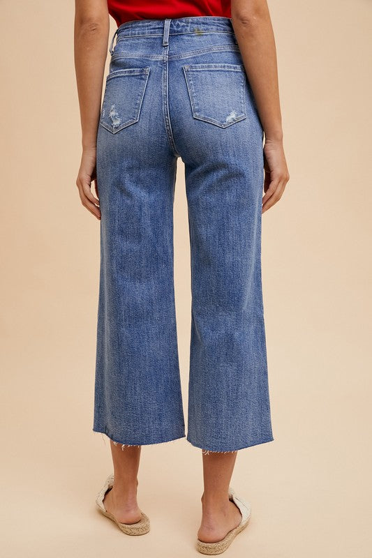 Cropped denim jean