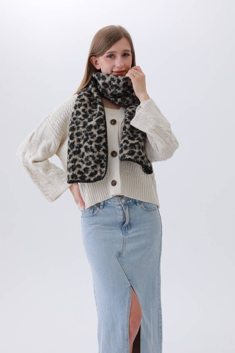 Classic Leopard Scarf