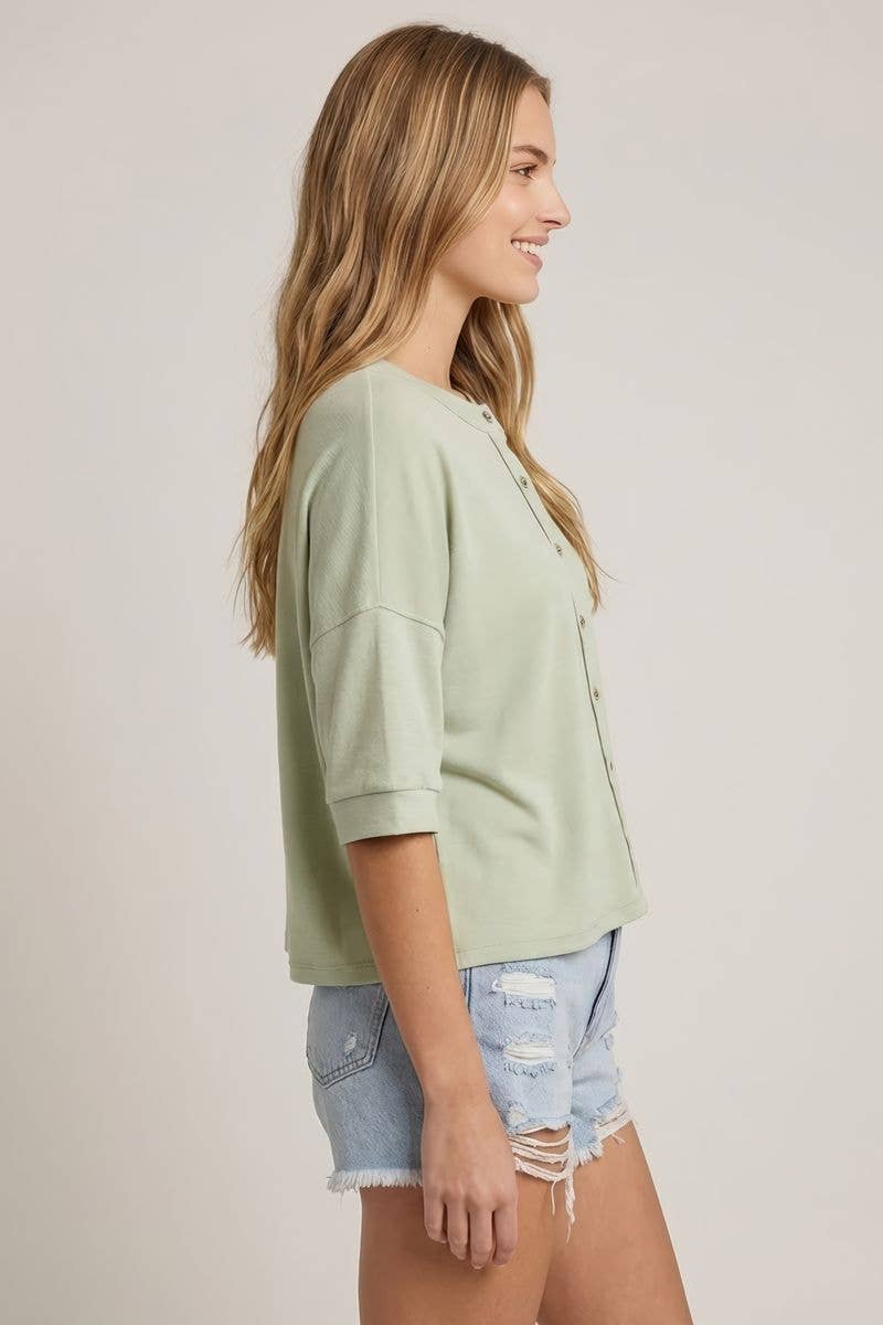 ROUND NECK BUTTON DOWN CARDIGAN STYLE BOXY KNIT TOP - 45700T