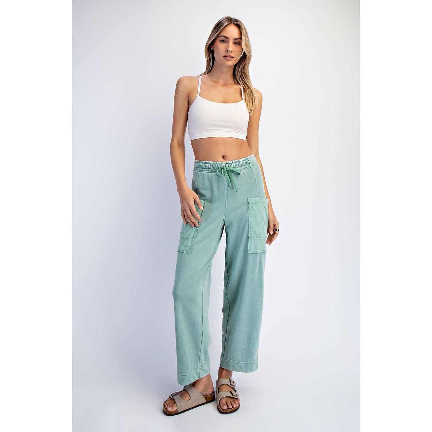 MINERAL WASHED FRENCH TERRY CROPPED CARGO PANT