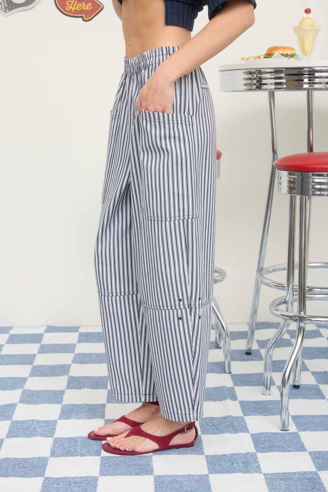 STRIPE POCKET DETAIL WIDE LEG PANTS