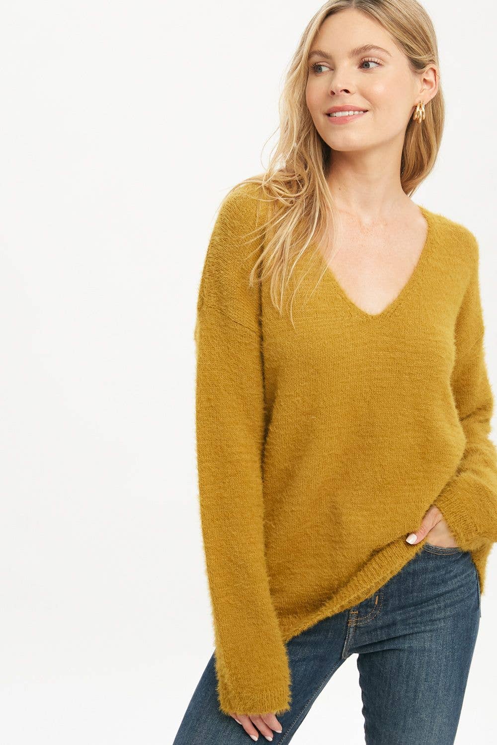19600 Soft V-Neck Sweater