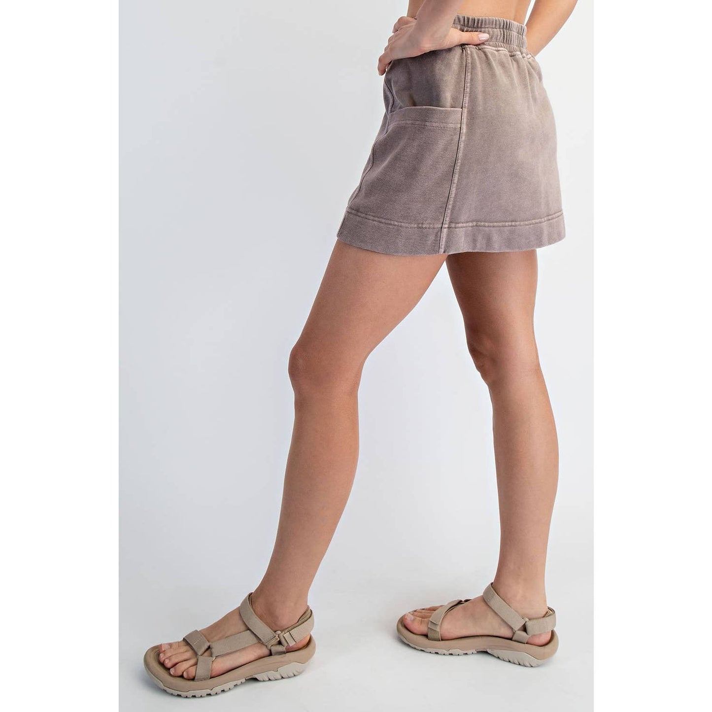 MINERAL WASHED SIDE POCKET SKORT