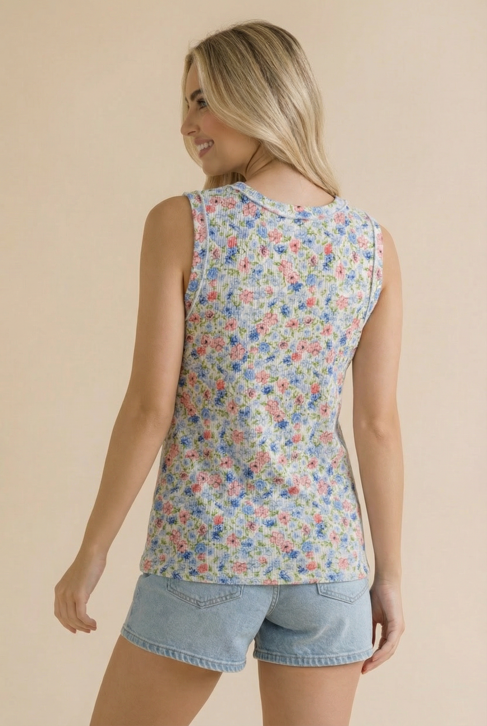 Floral fields tank