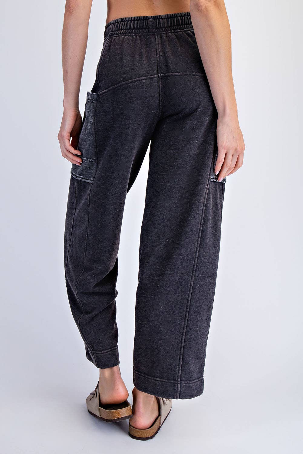 MINERAL WASHED FRENCH TERRY CROPPED CARGO PANT