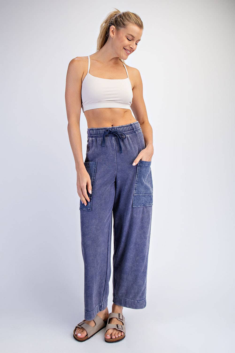 MINERAL WASHED FRENCH TERRY CROPPED CARGO PANT