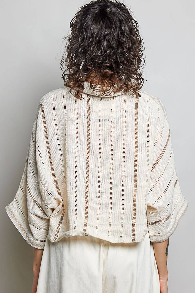 Cropped Relaxed Wood Button Detail Wide-Sleeve Shirt