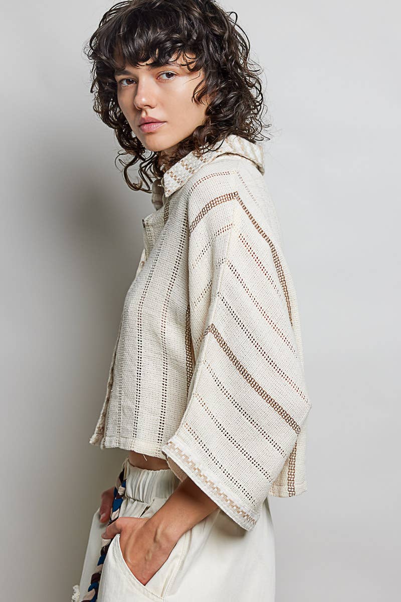 Cropped Relaxed Wood Button Detail Wide-Sleeve Shirt