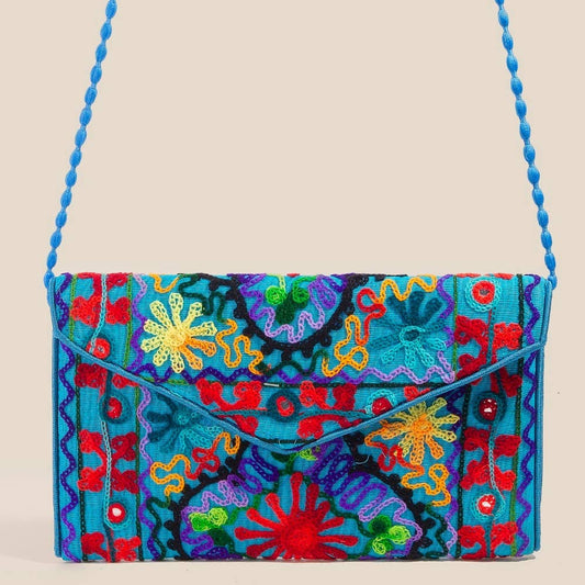 Threaded Floral Pattern Envelope Clutch Bag