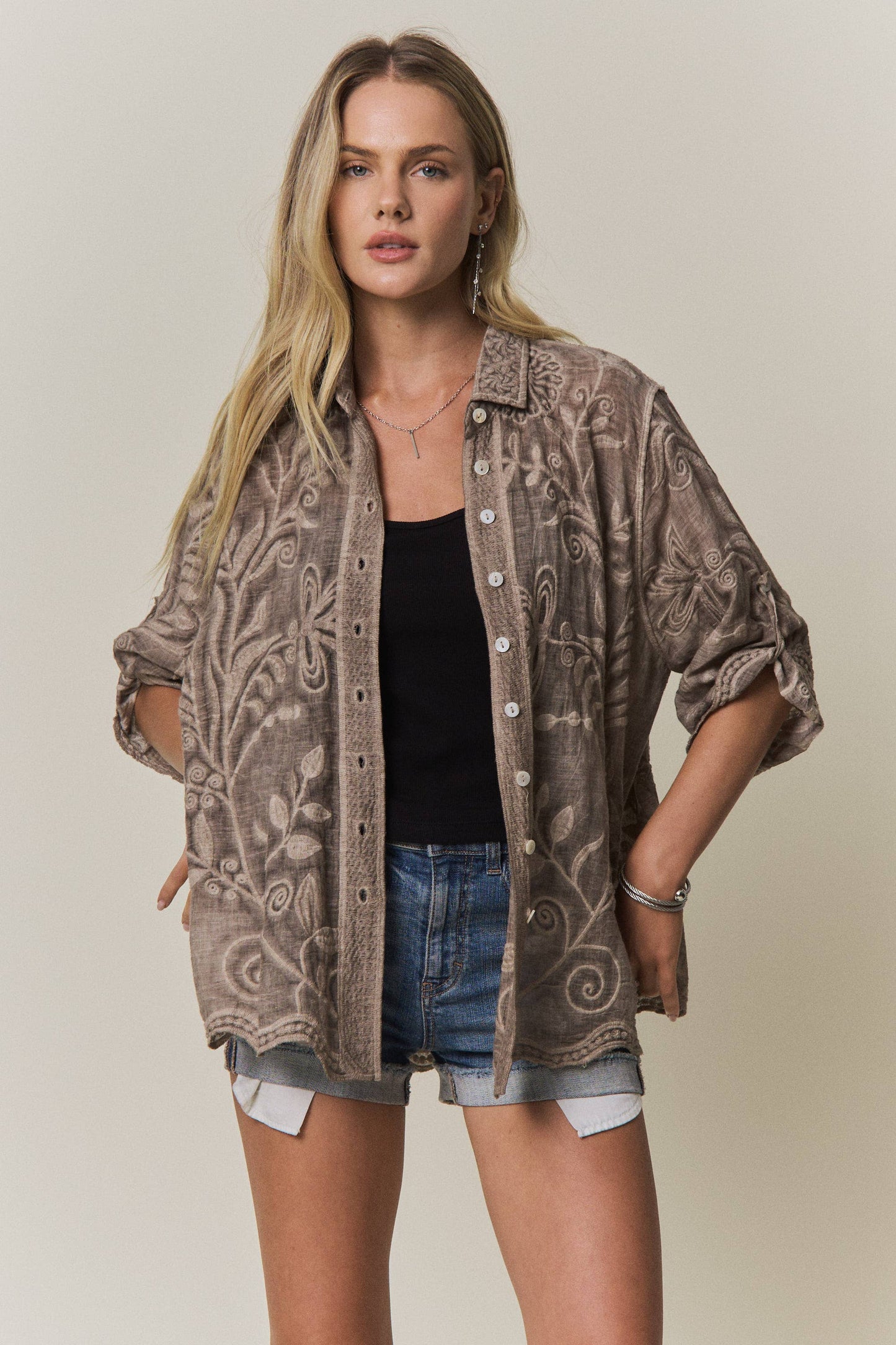 BOHO EMBROIDERED BUTTON-DOWN TOP\