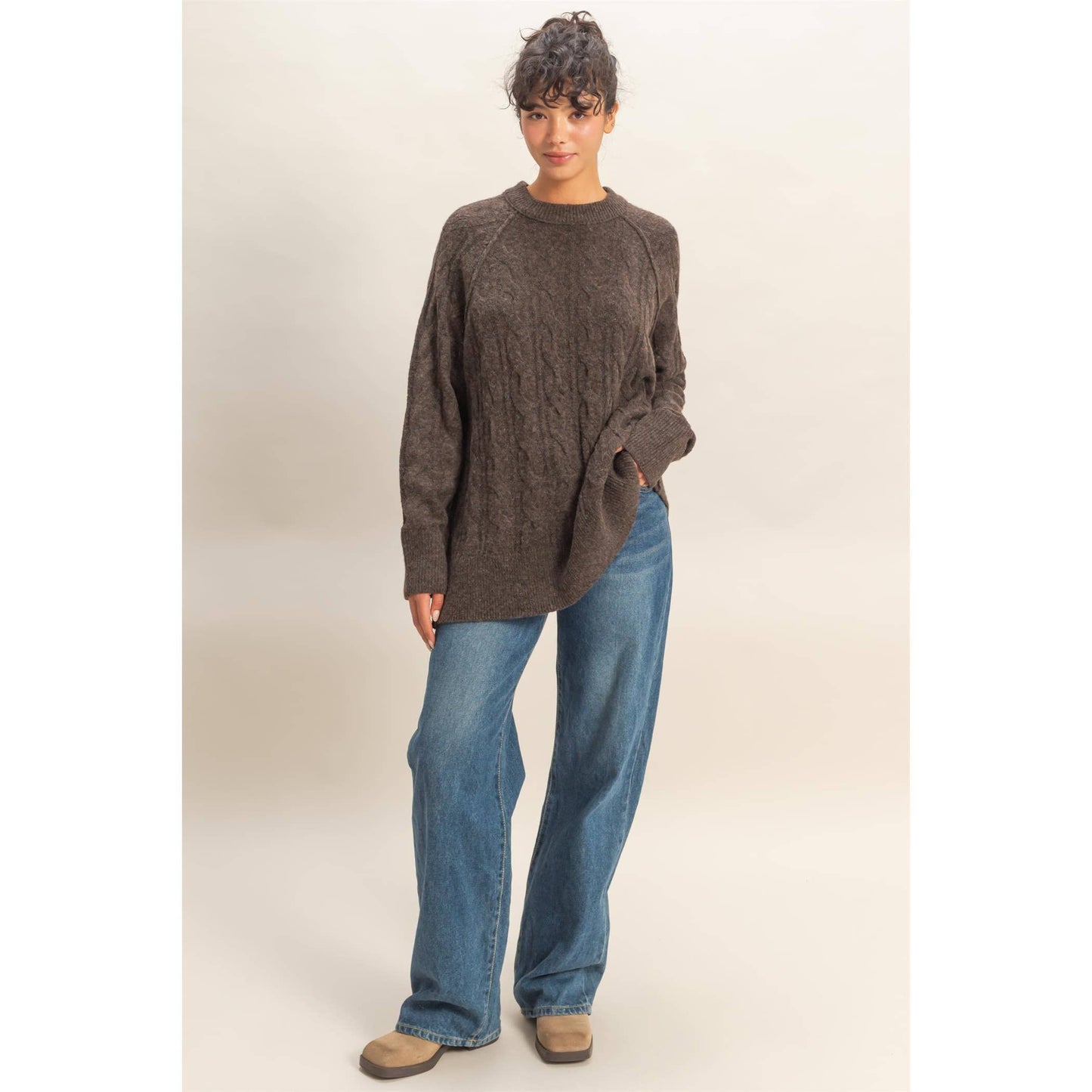 Crew Neck Cable Knit Sweater Pullover