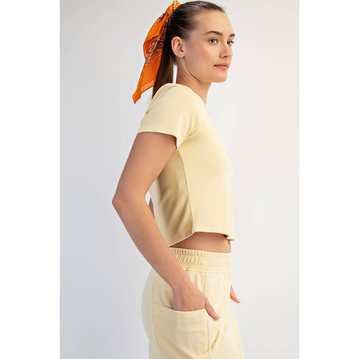 MINERAL WASHED COTTON RIB CROPPED TEE