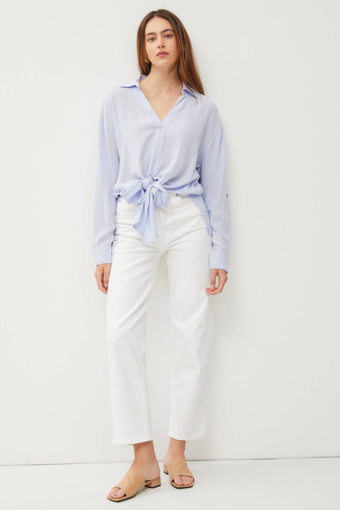 V-NECK TIE FRONT ROLL UP SLEEVE SHIRT: Dusty peach / M