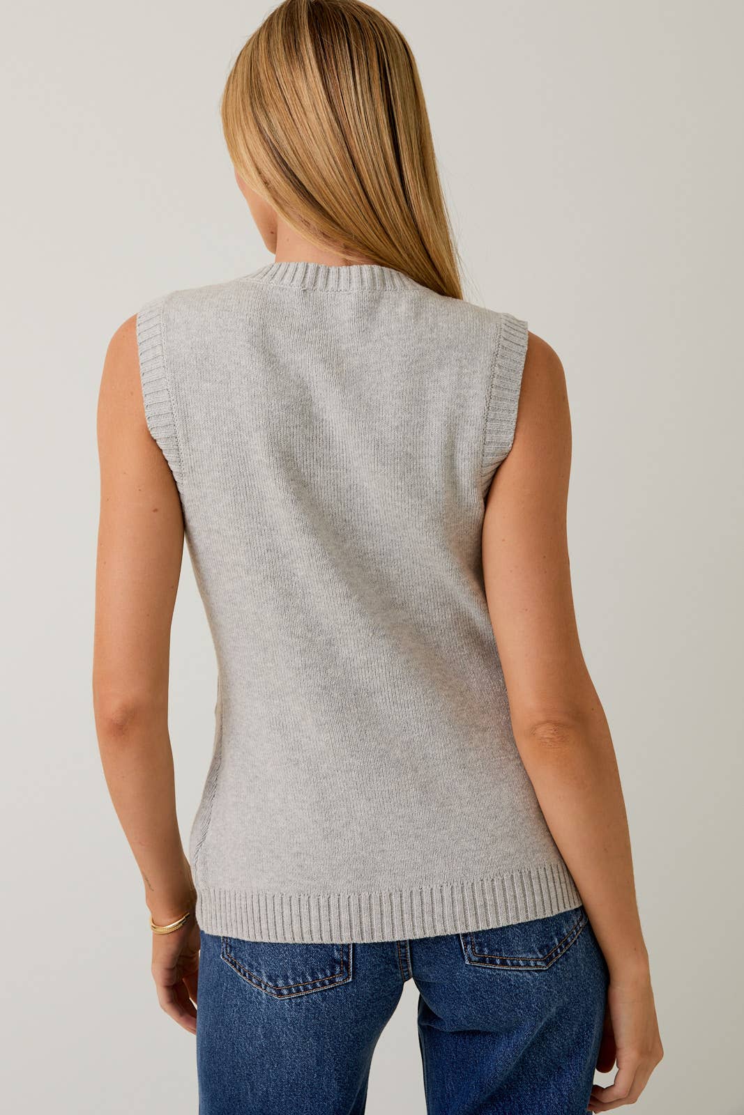 Knit vest