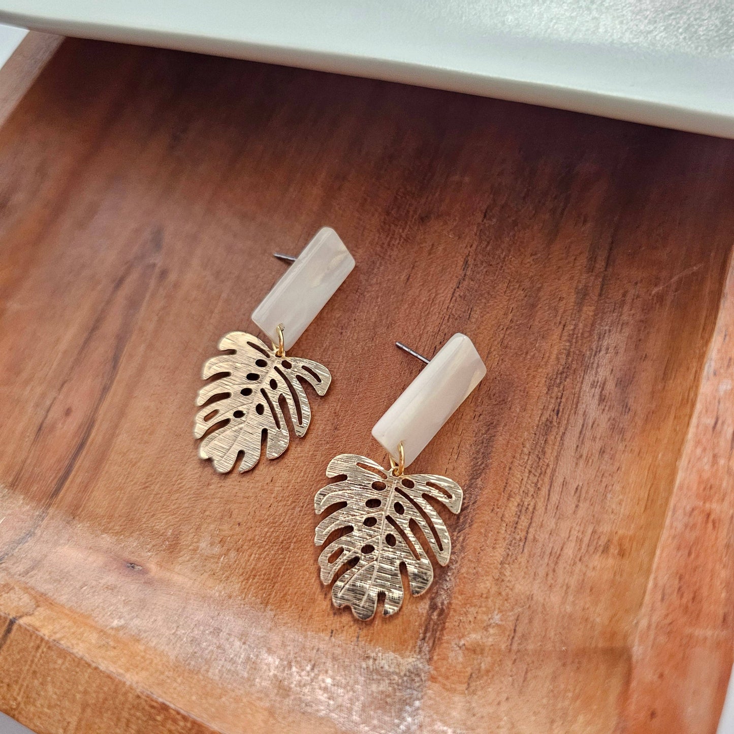 Mini Belize Earrings - Ivory