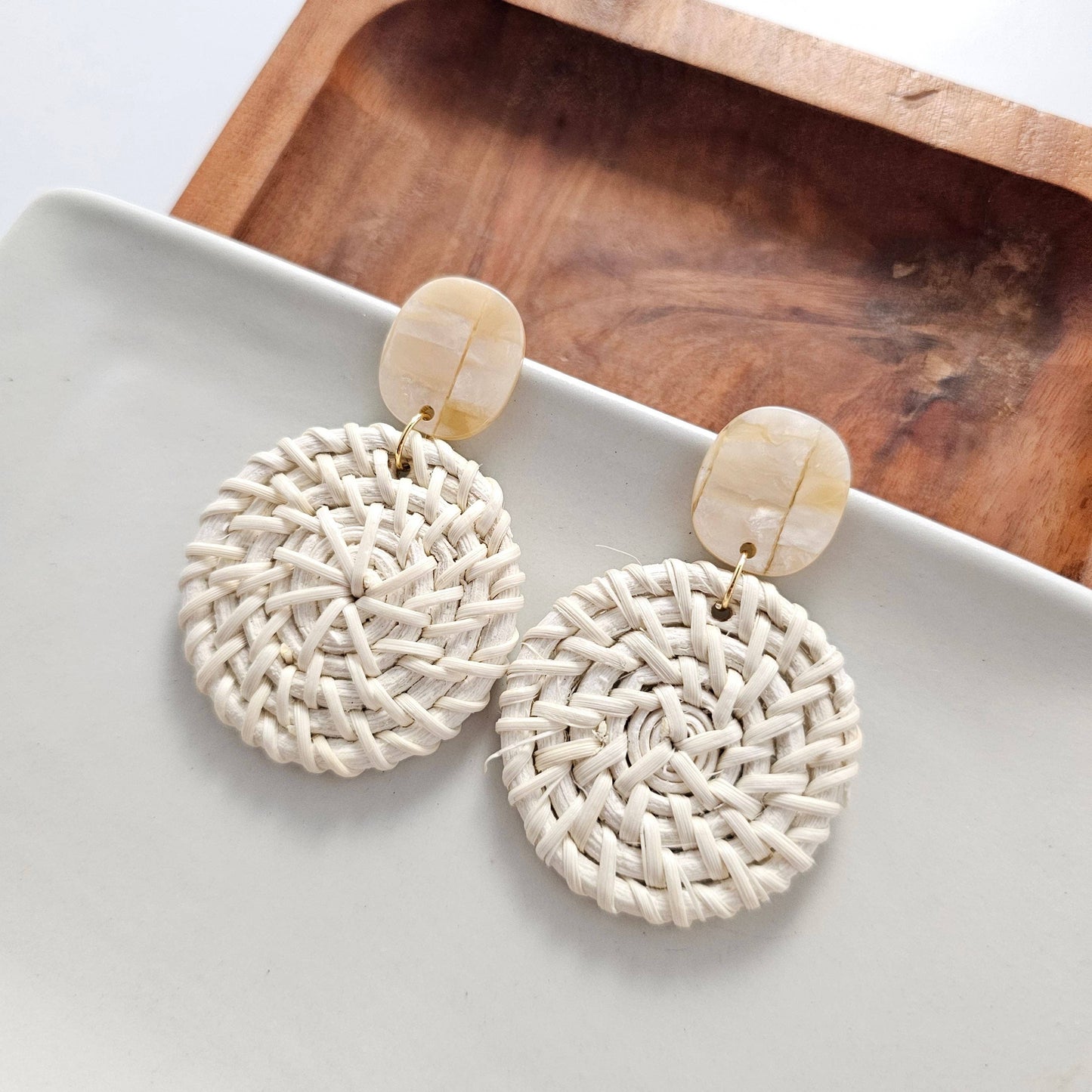 Dominica Earrings - Light Rattan