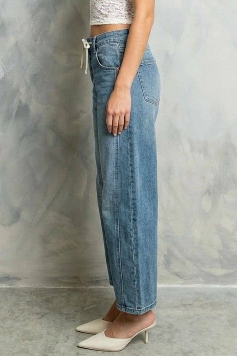 HIGH RISE RELAXED BARREL JEANS