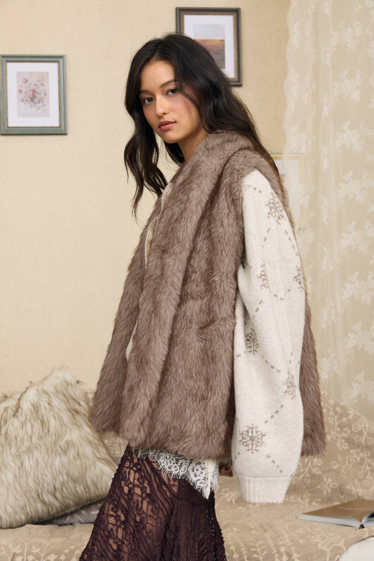 FAUX FUR SHAWL VEST