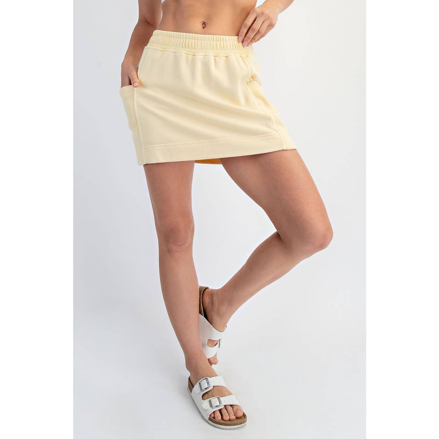 MINERAL WASHED SIDE POCKET SKORT