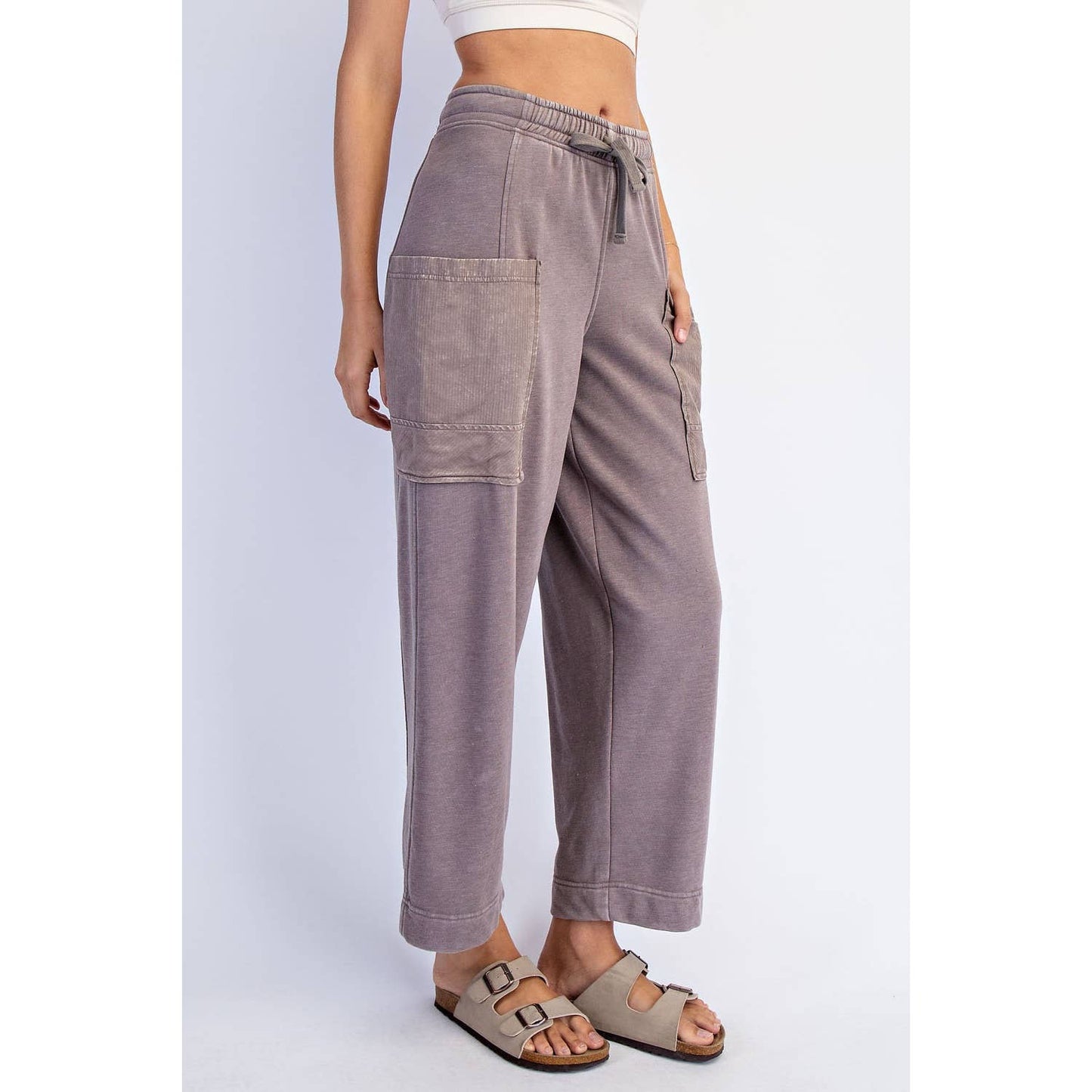 MINERAL WASHED FRENCH TERRY CROPPED CARGO PANT