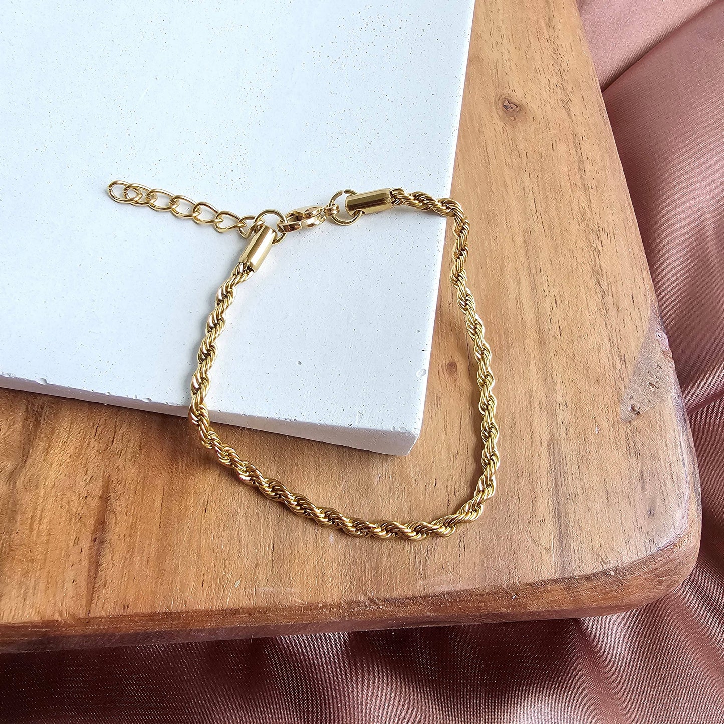 Luxe Gold Rope Bracelet