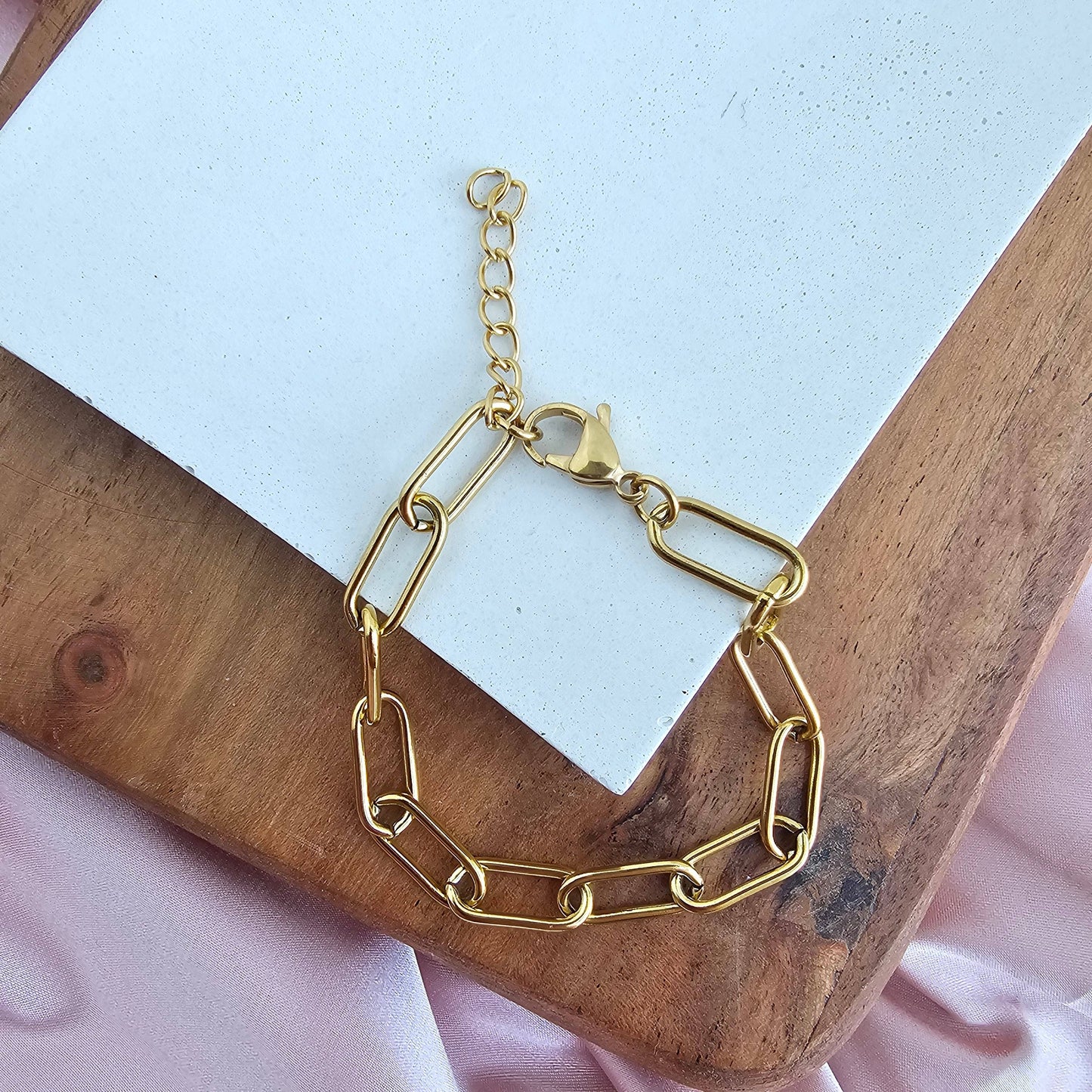 Luxe Gold Chunky Paper Clip Bracelet