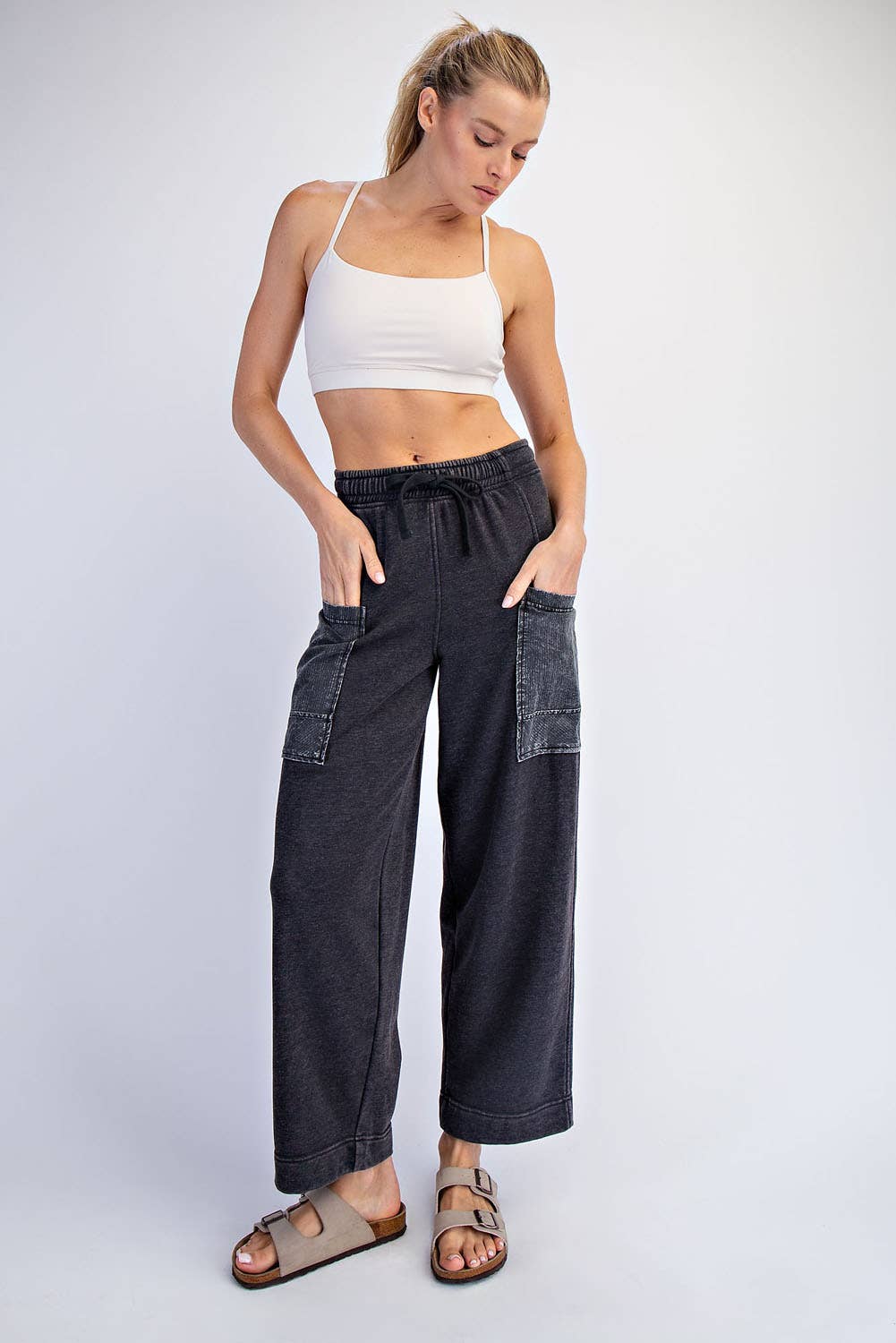 MINERAL WASHED FRENCH TERRY CROPPED CARGO PANT