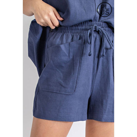 PLUS SIZE LINEN SHORTS WITH POCKETS