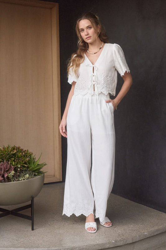 Eyelet set